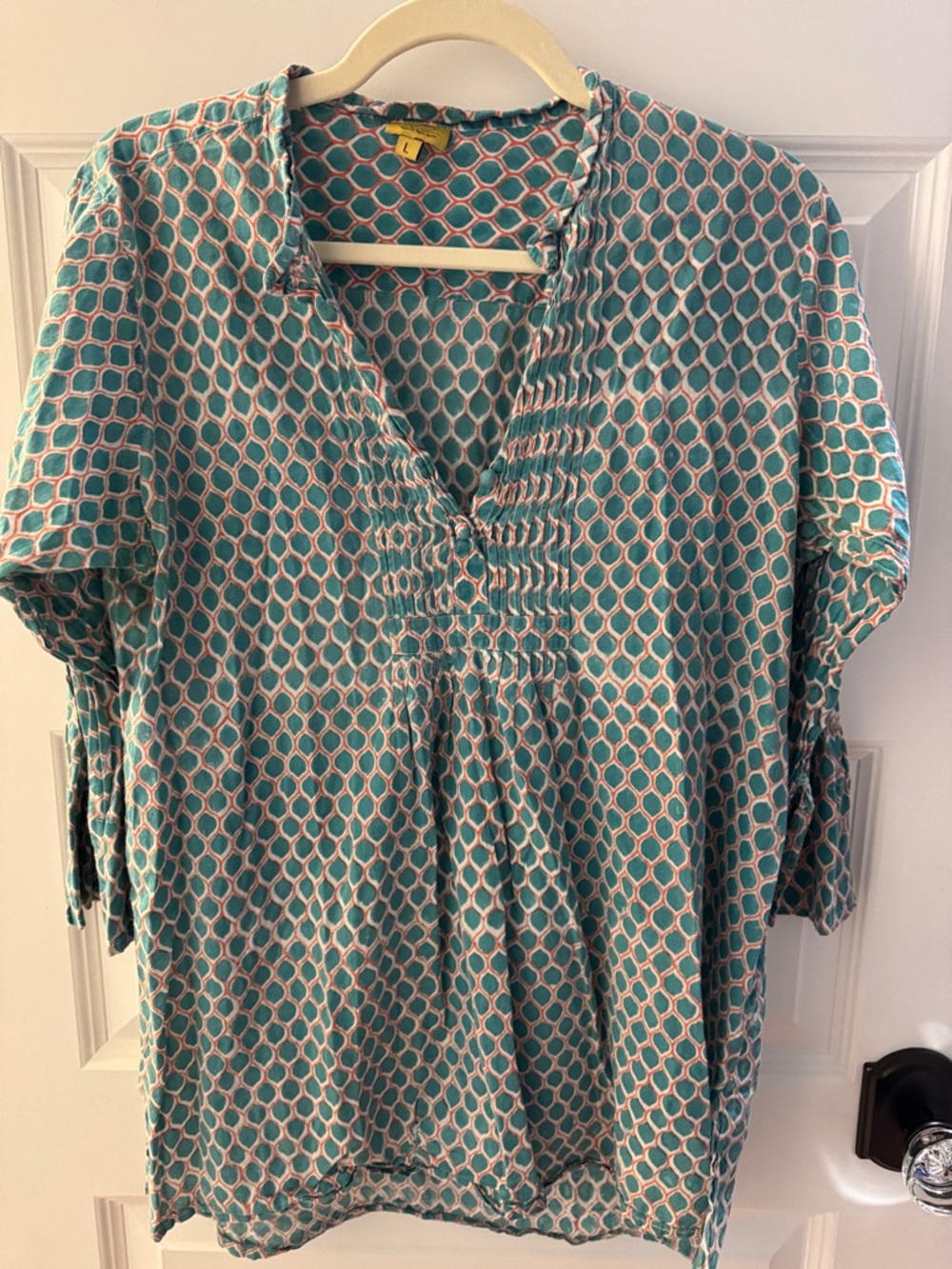 Roller Rabbit Teal and White Geometric V-Neck Tunic
